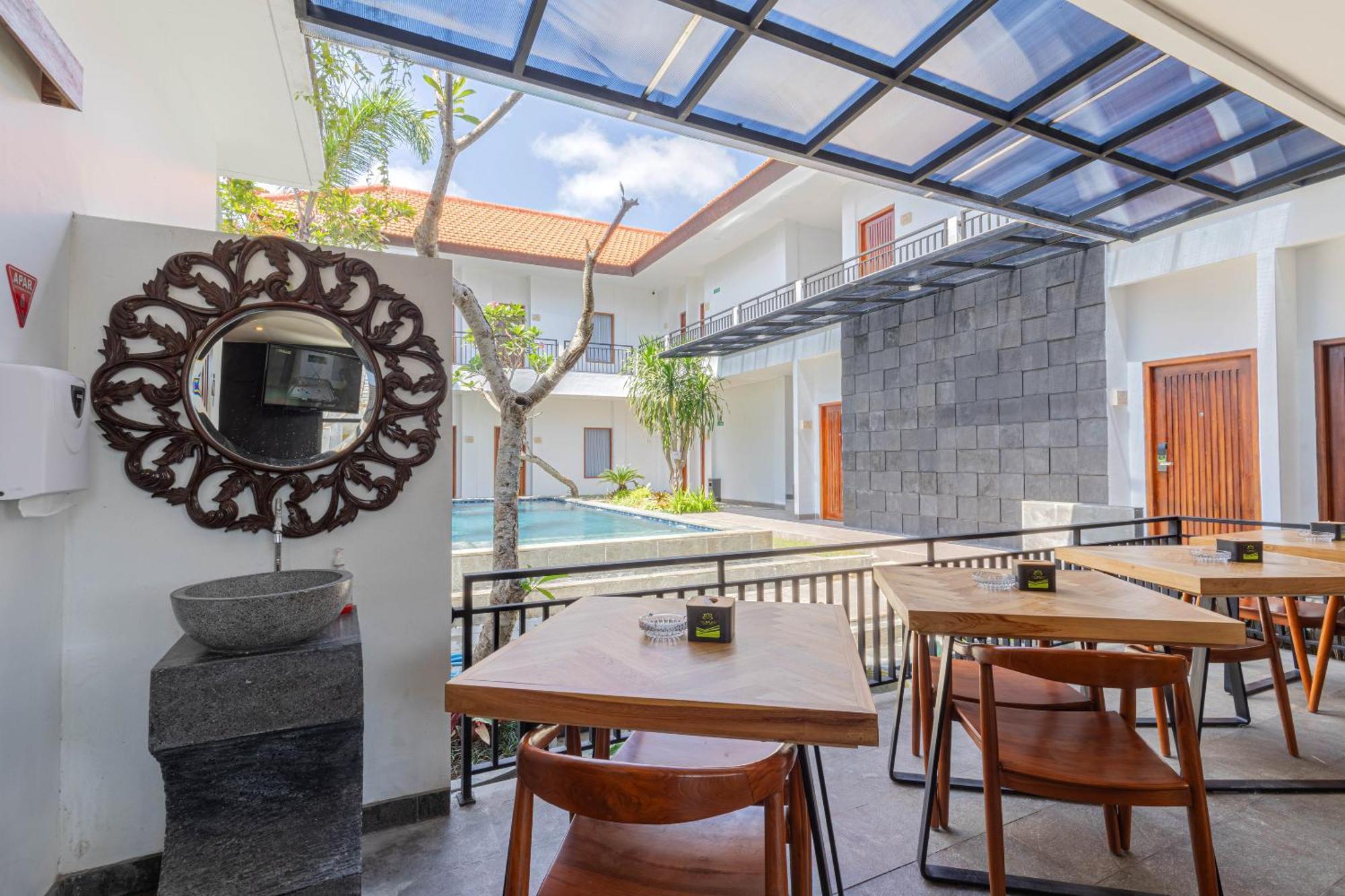 The Baliem Hotel Jimbaran Εξωτερικό φωτογραφία